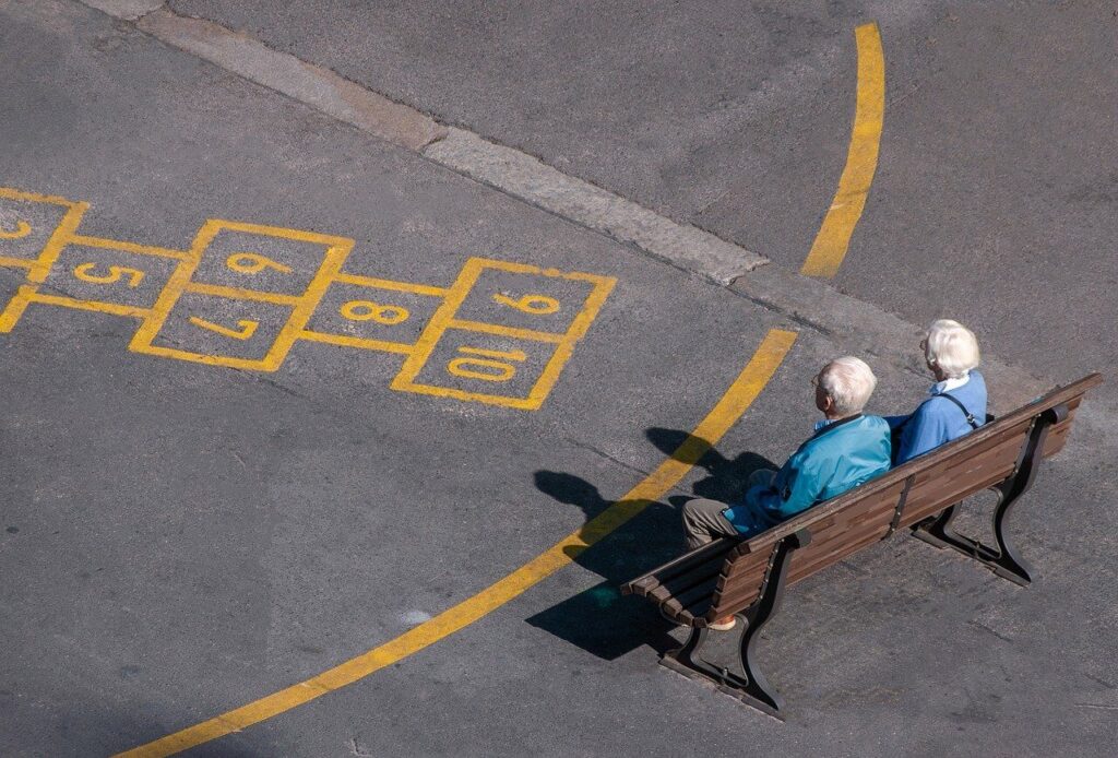 seniors, memories, lifetime, childhood, life, people, playground, bank, to sit, together, love, to play, married couple