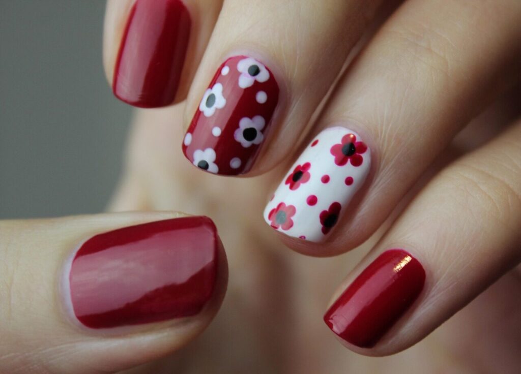 nail art, nature, manicure, nails, nail polish, cuticles, red manicure, flower wallpaper, red nail art, floral nail art, beautiful flowers, floral nails, flowers, fingernails, color, polish, woman, hand, nail spa, style, glamour, female, flower background, natural nails, elegant nails