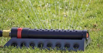 lawn sprinkler, water, meadow, nature, lawn, drops, waterdrop, splash, garden, gardening, ornamental lawn, moisture, wet