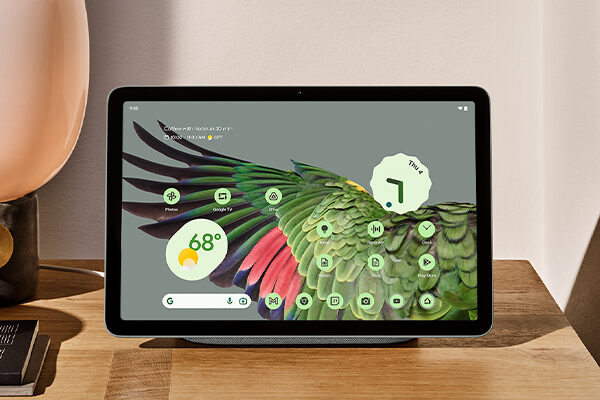  Tablet with Speaker Dock