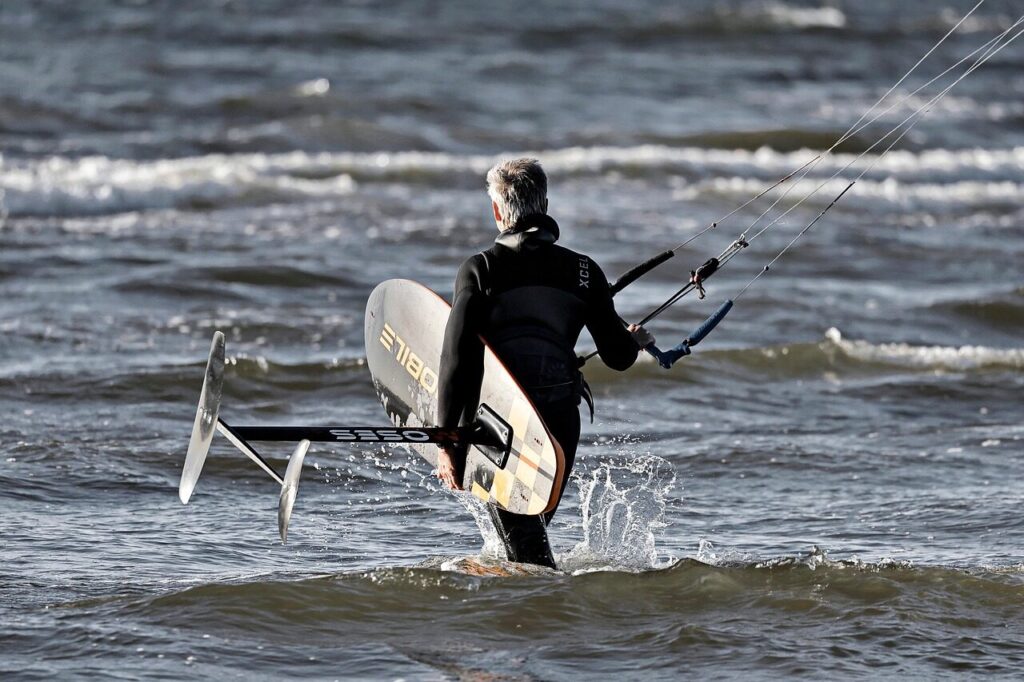 foilboard, hydrofoil, kitesurfer, rider, sea, water, nature, lines, bar, surfboard, waves