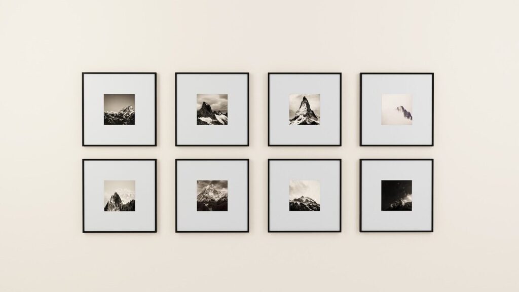 wall, picture frame, display, interior, design, decoration, black and white, gallery, image, picture frame, picture frame, gallery, gallery, gallery, gallery, gallery
