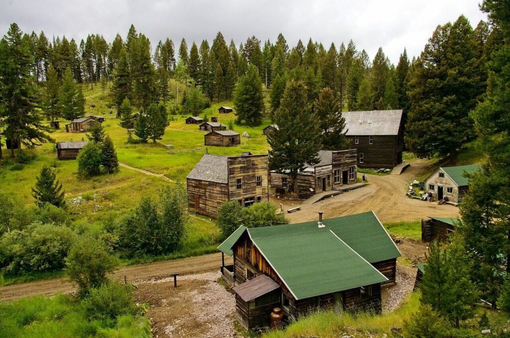 garnet ghost town montana, abandoned, old, ghost, town, house, mine, nature, antique, rustic, mining, aged, deserted, historic, montana, mountains, forest, historical, architecture, building, cabin, western