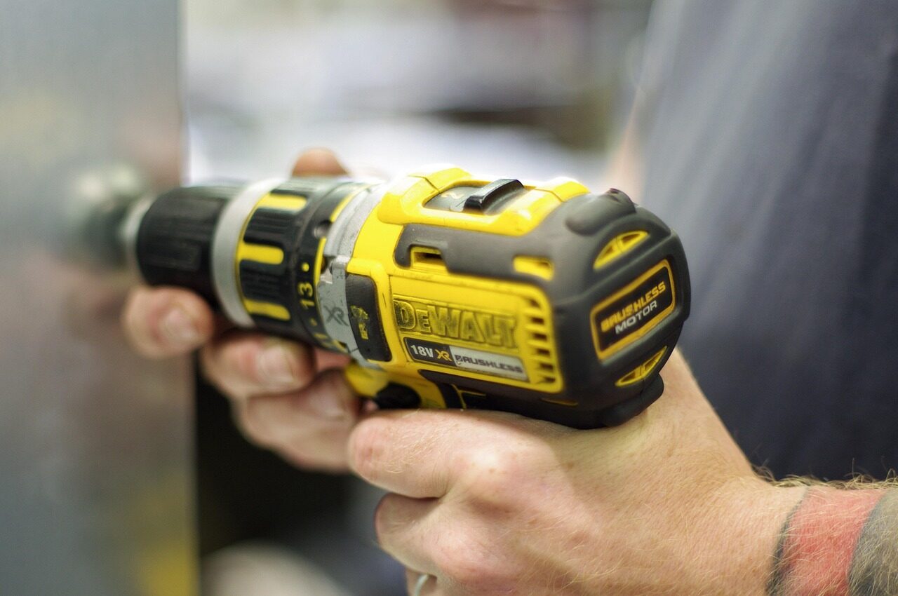 dewalt, cordless screwdriver, drill, tool, handyman, craft, work, hands, drilling machine, cordless drill, battery drill, dewalt, dewalt, dewalt, drill, drill, handyman, handyman, handyman, handyman, handyman, cordless drill