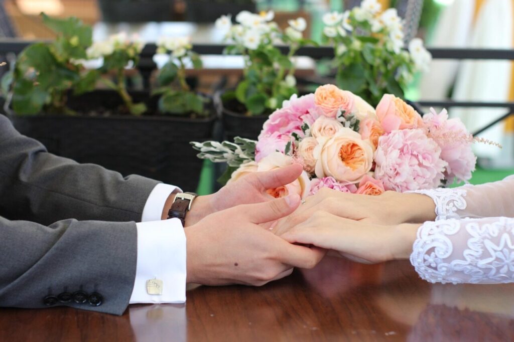 bouquet, hands, love, just married, holiday, wedding, rings, happiness, happy, the groom, bride