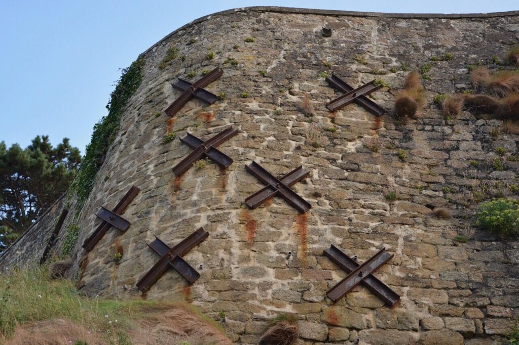 wall, retaining, hardware support, reinforcement metal cross style