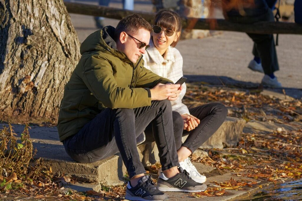 couple, park, fall, autumn, boy, girl, together, talking, bonding, sitting, nature, leaves, outdoors