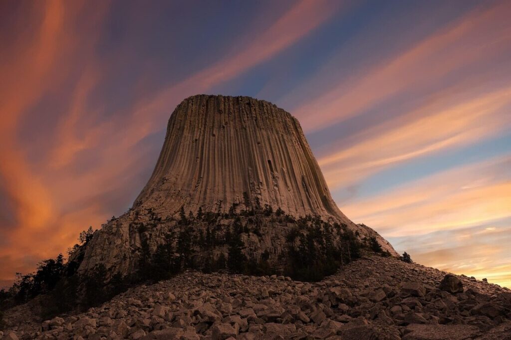 devils tower, nature, rock, wyoming, monument, america, mountain, brown mountain, brown rock, brown devil