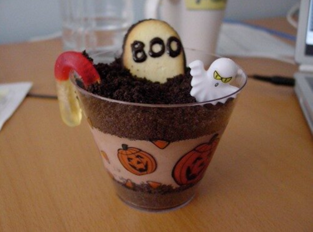 Chocolate Graveyard Pudding Cups