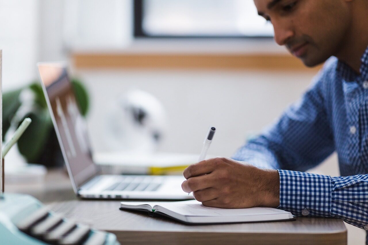 12 Ways to Stay Motivated While Working from Home | The WiC Project Blog