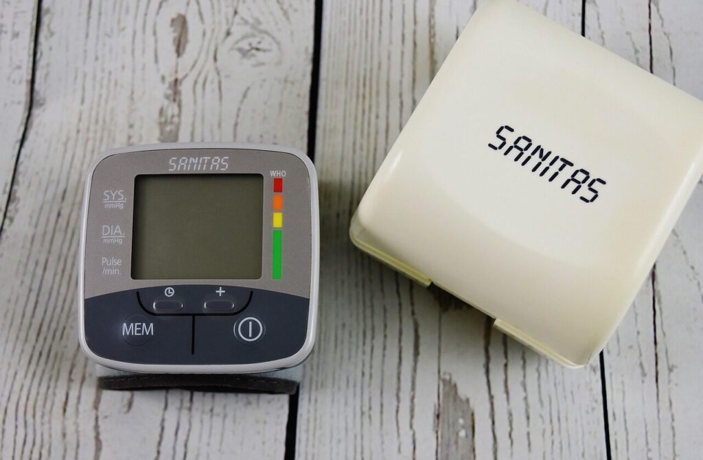 blood pressure monitor, measure up, health, measure blood pressure, high blood pressure, blood pressure, cuff, blood pressure, blood pressure, blood pressure, blood pressure, blood pressure