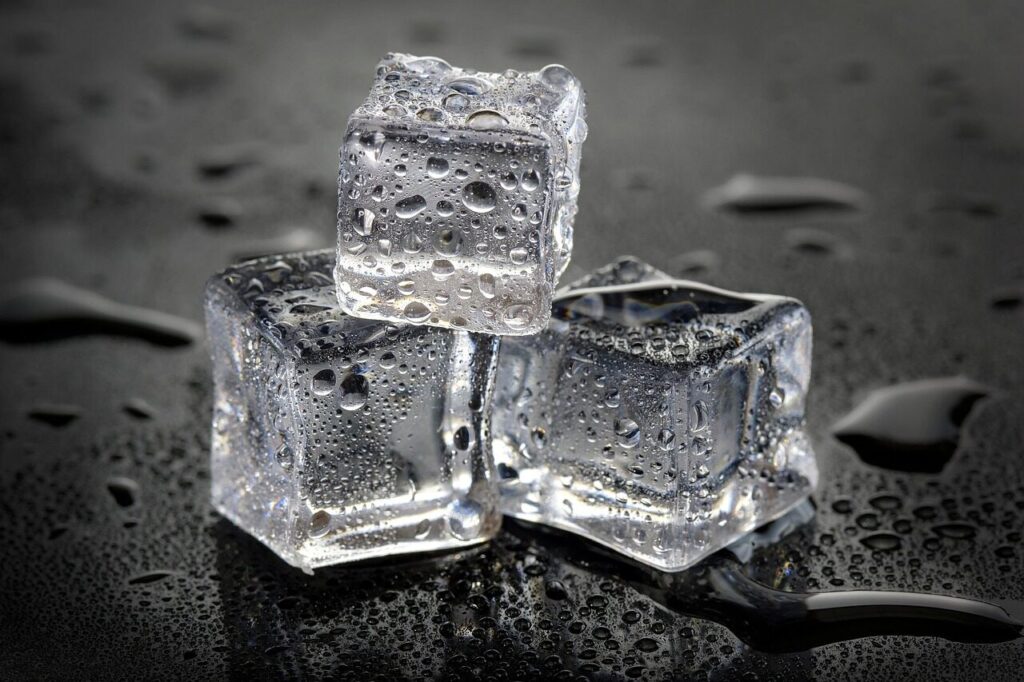 ice, artificial ice, studio ice, macro, decor, the scenery, drops, marco, glass, ice cubes, ice cube, 7artisans, 7artisans 60mm, china lens, chinese lens, ice, ice, ice, ice, ice, ice cubes, ice cubes, ice cubes, ice cube, ice cube, ice cube