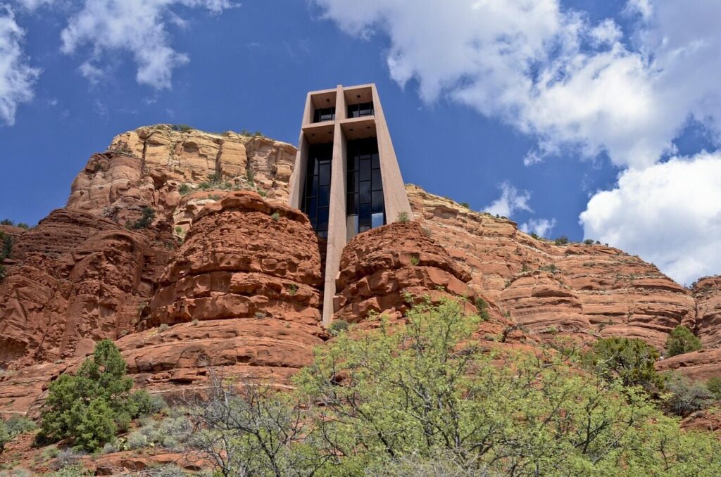 11 Historic U.S. Churches Tourists Visit Without Knowing Their ...